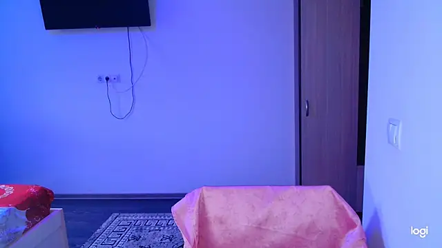 freyyamore1 online show from 02-05-26, 06:31