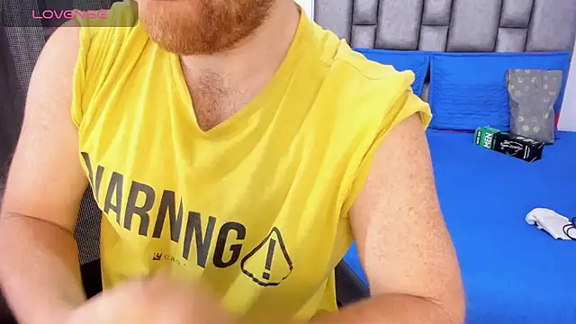 Snapshot of michacosio chatting on 02-25-26, 02:45 michacosio online show from 02-25-26, 02:45