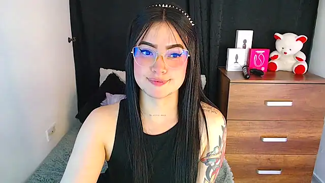 Isa Maiden1 online show from 09-23-25, 04:14