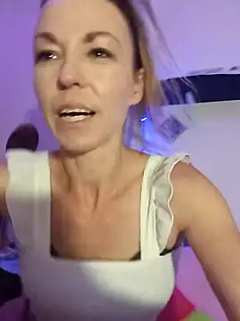 cammyquart online show from 11-20-25, 05:08