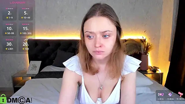 Snapshot of Linda_Bryant chatting on 01-12-26, 12:39 Linda Bryant online show from 01-12-26, 12:39