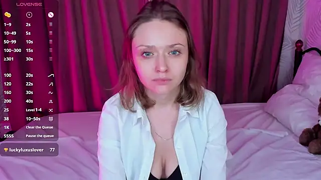 Snapshot of Linda_Bryant chatting on 02-27-25, 03:40 Linda Bryant online show from 02-27-25, 03:40