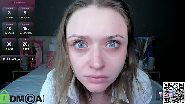 Snapshot of Linda_Bryant chatting on 12-16-25, 01:10 Linda Bryant online show from 12-16-25, 01:10