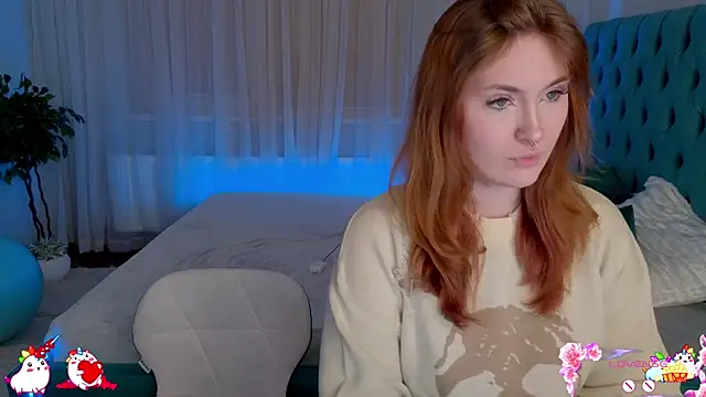 Snapshot of _Chlo__e chatting on 03-21-25, 11:23 Chlo e online show from 03-21-25, 11:23