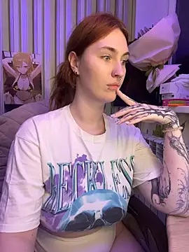  Chlo  e online show from 11-17-25, 01:09