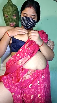 Snapshot of hotty_Sexy-couple chatting on 02-06-25, 05:51 hotty Sexy-couple online show from 02-06-25, 05:51