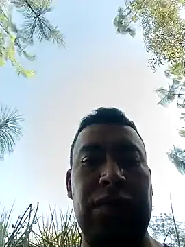 Snapshot of Diego_leon27 chatting on 11-07-25, 08:24 Diego leon27 online show from 11-07-25, 08:24