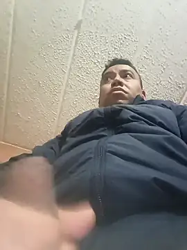 Snapshot of Diego_leon27 chatting on 02-14-25, 02:28 Diego leon27 online show from 02-14-25, 02:28