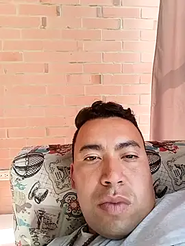 Snapshot of Diego_leon27 chatting on 01-08-25, 06:52 Diego leon27 online show from 01-08-25, 06:52