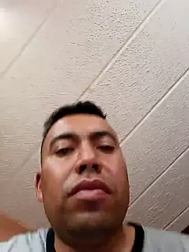 Snapshot of Diego_leon27 chatting on 09-19-25, 01:59 Diego leon27 online show from 09-19-25, 01:59