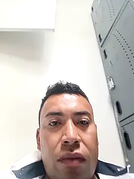 Snapshot of Diego_leon27 chatting on 11-27-25, 06:52 Diego leon27 online show from 11-27-25, 06:52