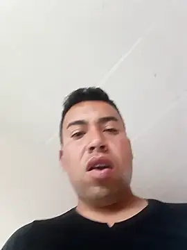 Snapshot of Diego_leon27 chatting on 12-04-25, 08:08 Diego leon27 online show from 12-04-25, 08:08