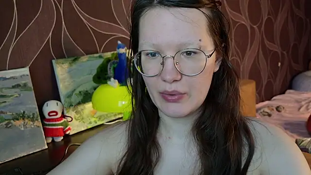 Snapshot of MiriamOr chatting on 07-08-26, 07:31 MiriamOr online show from 07-08-26, 07:31