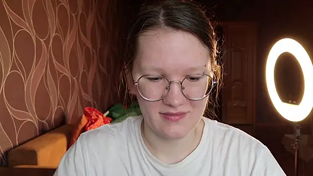 MiriamOr online show from 10-30-25, 08:01