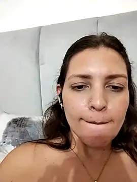 Mia Hampton online show from 03-09-25, 04:49