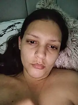 Snapshot of Mia_Hampton chatting on 05-15-26, 01:14 Mia Hampton online show from 05-15-26, 01:14