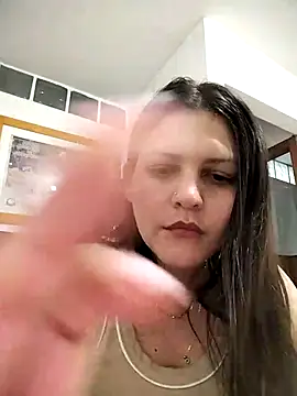 Snapshot of Mia_Hampton chatting on 04-14-26, 12:48 Mia Hampton online show from 04-14-26, 12:48