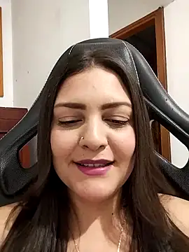 Mia Hampton online show from 02-08-26, 09:23