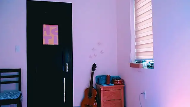 Cosmo Riri online show from 03-12-26, 08:40