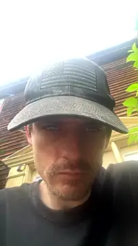 Snapshot of KBONE36 chatting on 07-25-26, 11:00 KBONE36 online show from 07-25-26, 11:00