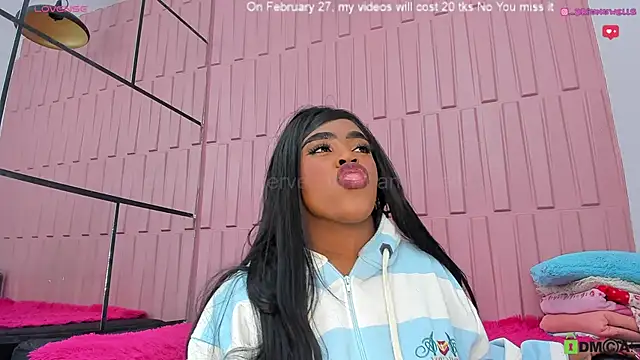 Briana Wells  online show from 02-25-25, 01:32