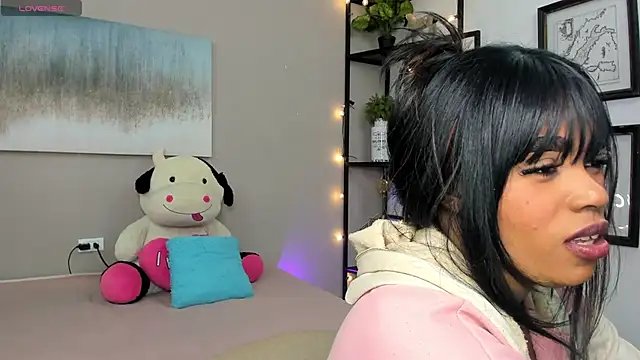 Briana Wells  online show from 04-13-26, 12:53