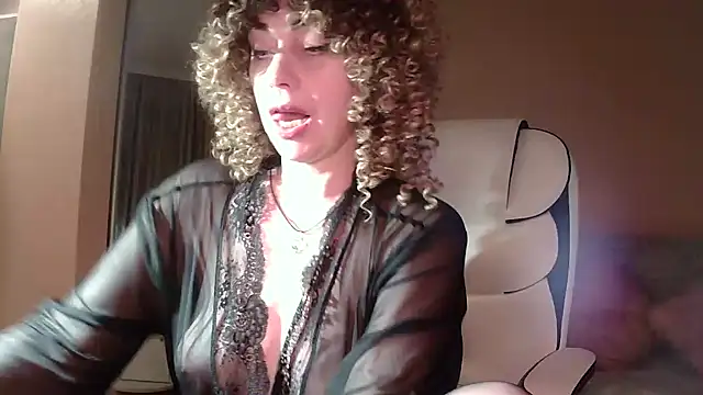 Roxolana Drim online show from 12-15-25, 09:37