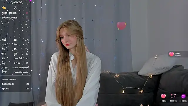 Snapshot of Barbie-Doll- chatting on 12-12-24, 10:20 Barbie-Doll- online show from 12-12-24, 10:20