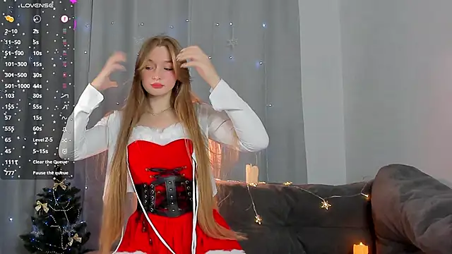 Snapshot of Barbie-Doll- chatting on 12-25-24, 09:43 Barbie-Doll- online show from 12-25-24, 09:43