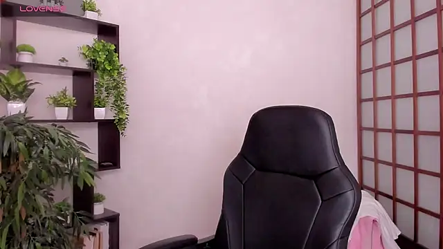 KateCuddle online show from 06-26-26, 02:28