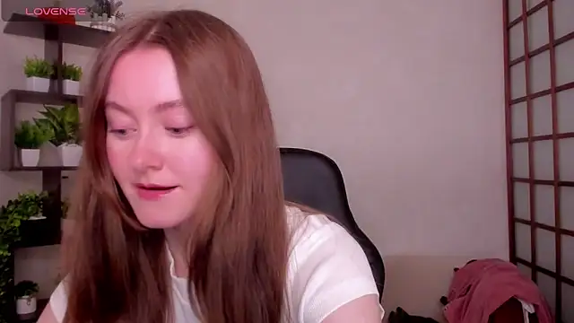 KateCuddle online show from 04-10-26, 02:40