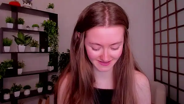 KateCuddle online show from 10-09-25, 03:07