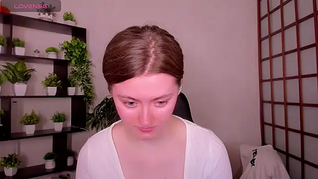 KateCuddle online show from 05-08-26, 02:26