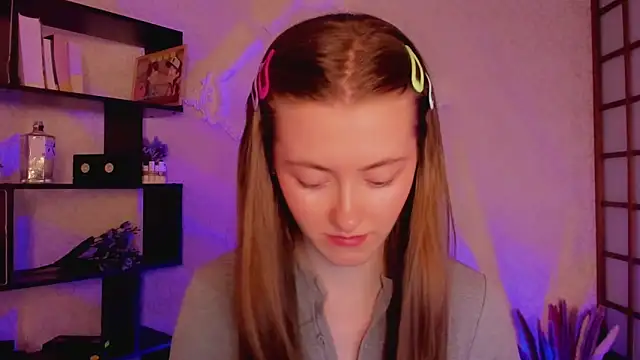 KateCuddle online show from 01-29-25, 02:09