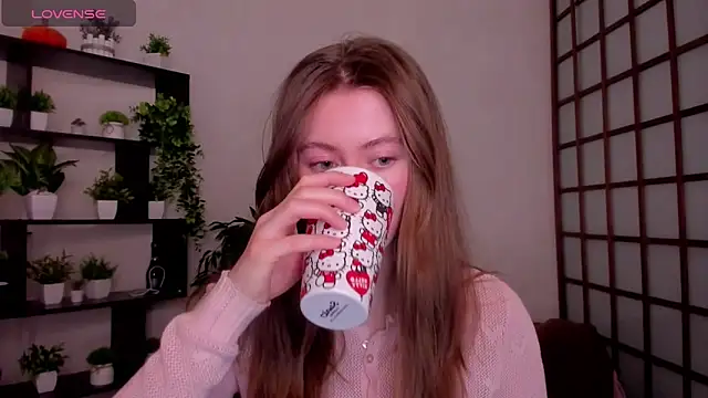 KateCuddle online show from 02-25-26, 03:07