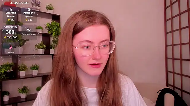 KateCuddle online show from 05-13-26, 01:56