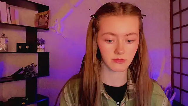 KateCuddle online show from 01-28-25, 05:43