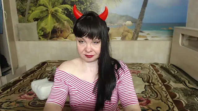 Snapshot of Aphelandra chatting on 05-15-26, 09:46 Aphelandra online show from 05-15-26, 09:46