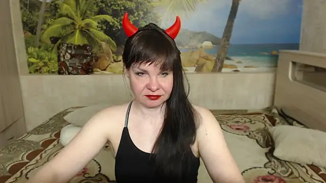 Snapshot of Aphelandra chatting on 04-30-26, 03:08 Aphelandra online show from 04-30-26, 03:08