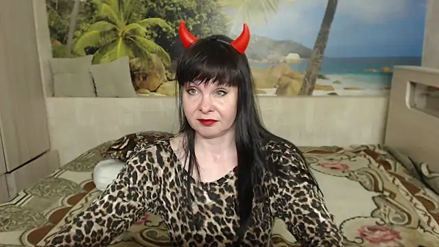 Snapshot of Aphelandra chatting on 05-31-26, 05:19 Aphelandra online show from 05-31-26, 05:19