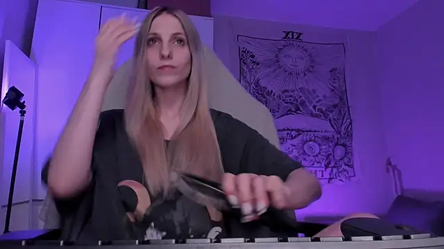 Anna Fink online show from 04-02-26, 08:04