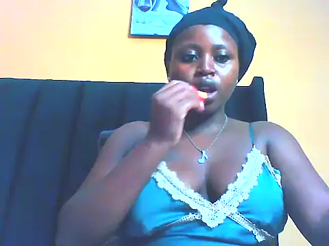Snapshot of EboniesBelle chatting on 04-19-26, 07:20 EboniesBelle online show from 04-19-26, 07:20