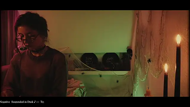 WebCora online show from 10-26-25, 07:03