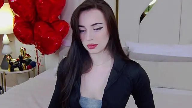 Snapshot of Betty_Bridge chatting on 02-17-26, 05:27 Betty Bridge online show from 02-17-26, 05:27