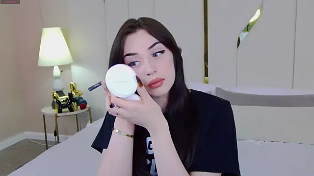 Snapshot of Betty_Bridge chatting on 02-07-26, 05:26 Betty Bridge online show from 02-07-26, 05:26