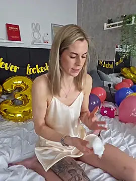 Amber riivers online show from 02-11-26, 11:43