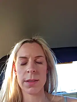 Amber riivers online show from 01-30-25, 03:29