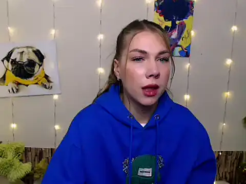 Sport Tall Doll online show from 12-10-24, 11:11