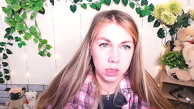 Sport Tall Doll online show from 02-23-26, 08:26