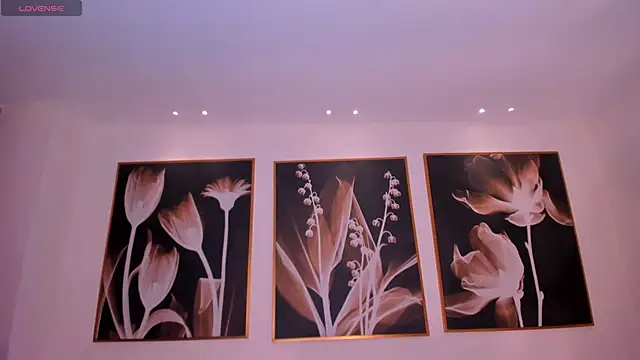 Snapshot of KendraClarkX chatting on 02-17-26, 04:43 KendraClarkX online show from 02-17-26, 04:43